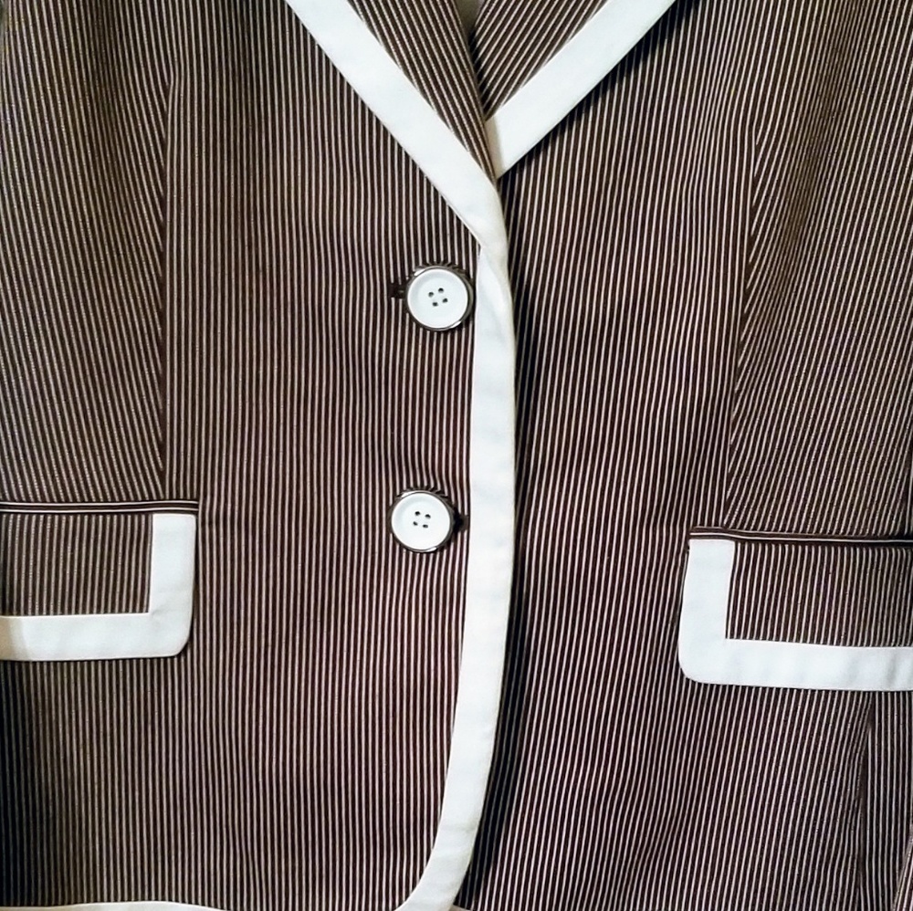 Pantsuit pinstriped pantsuit. Excellent condition